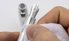 Fountain pen cleaning